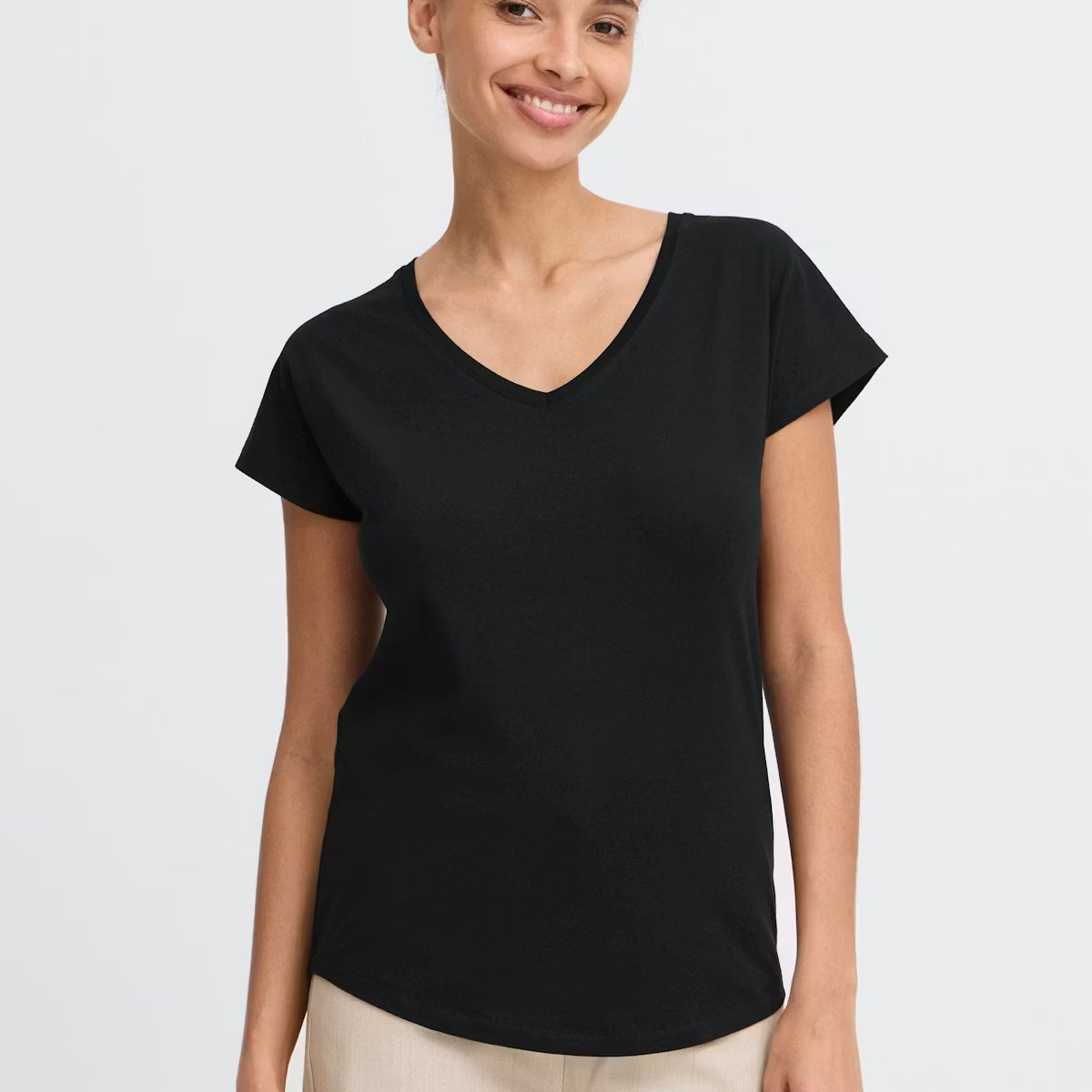 B. Young Bypamila V Tee