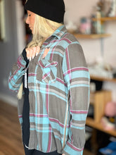 Load image into Gallery viewer, Blink Blink Women&#39;s &quot;One Wave&quot; Love Embroidered Shirt ~ Jacket